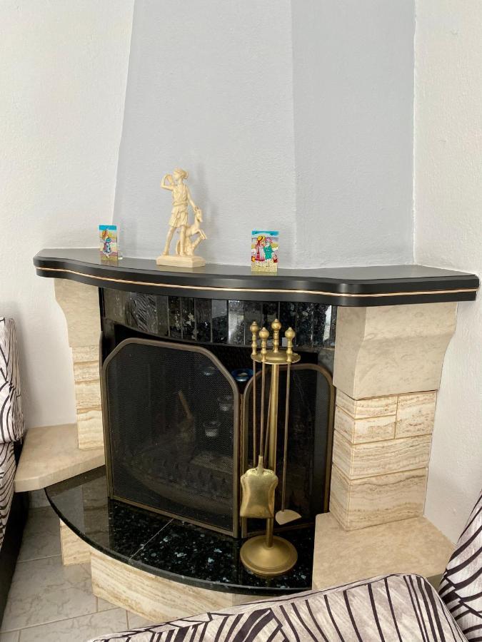 Atlantis ApartmentsVrasná エクステリア 写真